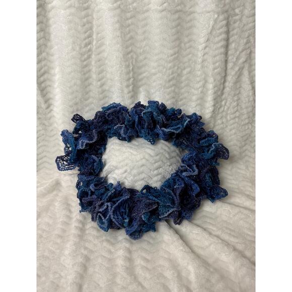 Ruffle Scarf, Infinity scarf, cowl neck scarf, Frilly Scarf, Crochet, Handmade, - Picture 2 of 7